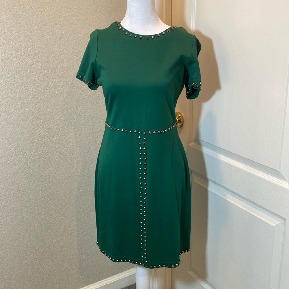 Green dress